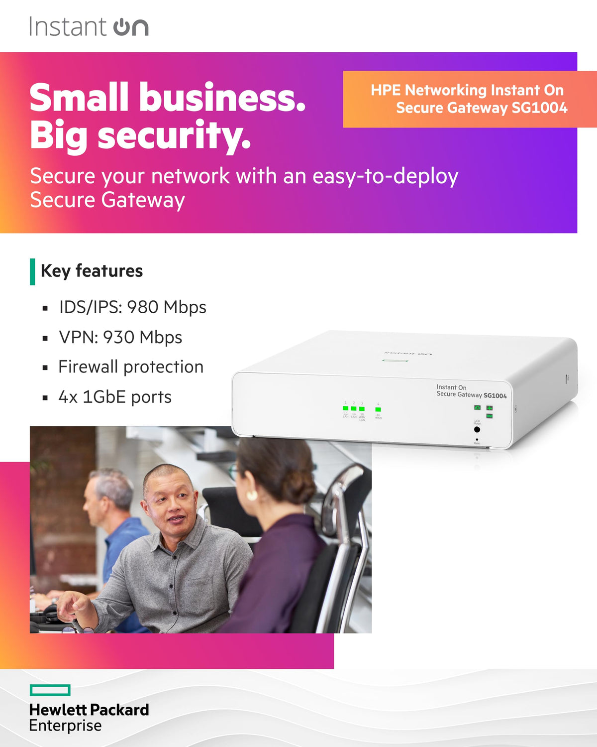 HPE SG1004 with cables illustrating space-saving deployment