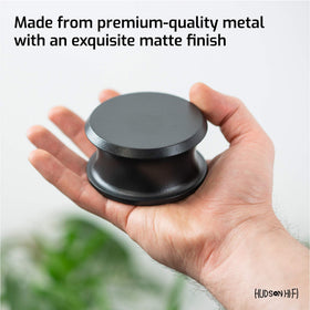 Hudson Hi‑Fi side profile highlighting chrome finish and even pressure distribution benefit