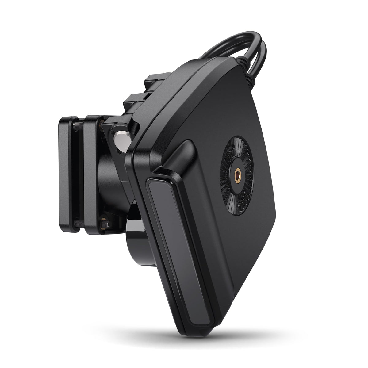 Humminbird MEGA Live 2 forward imaging shows real-time detail for faster target detection on the water.
