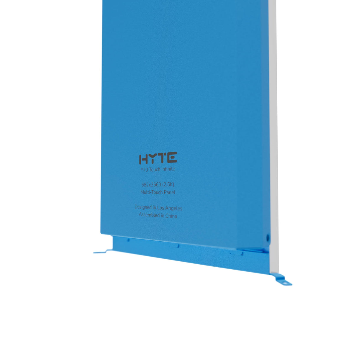 HYTE Y70 178 ppi density for sharp visuals on the touch display