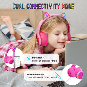 Ifecco 3.5mm auxiliary jack detail enabling wired playback without battery