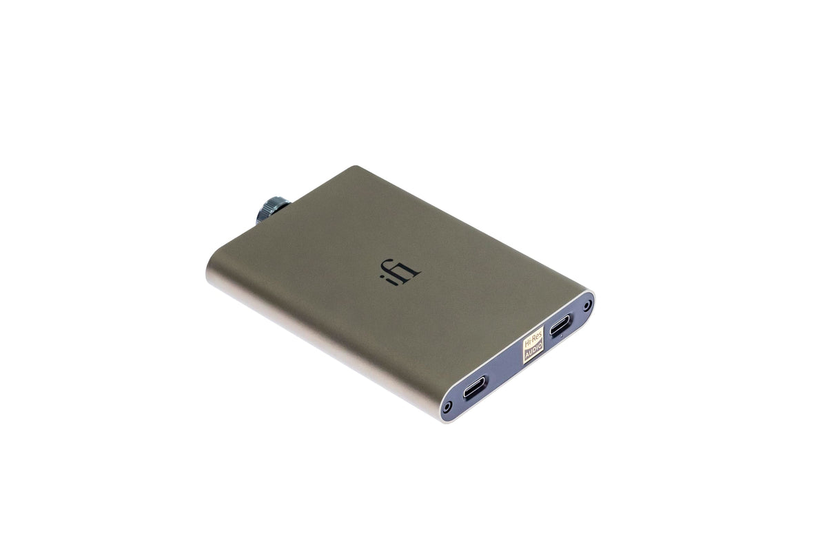 ifi hip-dac3 dual USB-C ports for easy charging while listening.