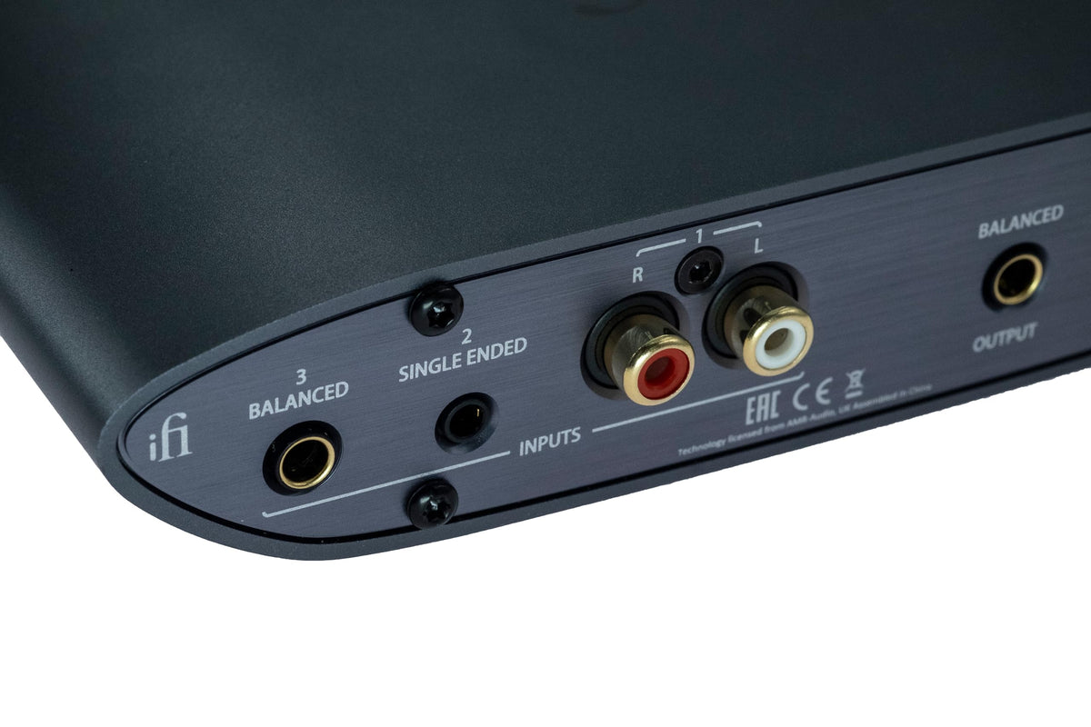 ifi Zen CAN 3 xMEMS technology image signals future-proof compatibility with evolving earphones.