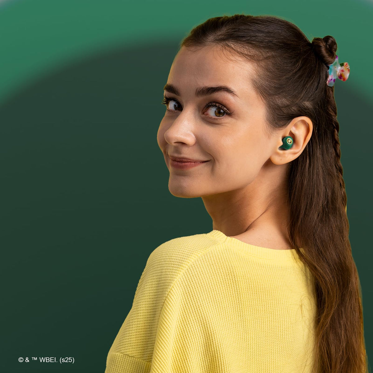 iJoy open case with earbuds showing on-the-go charging capability
