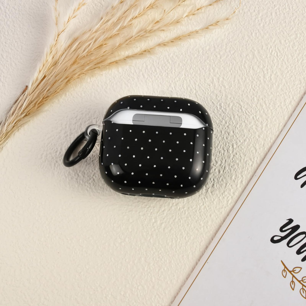 inewateri shockproof AirPods Pro 2 cover with keychain keeps earbuds secure.