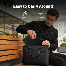 InnoView ultra-slim profile is travel-friendly for backpacks.