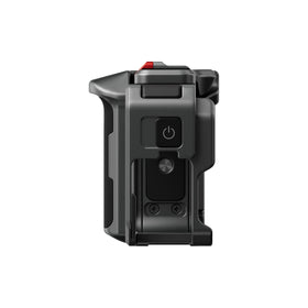 Insta360 Ace Pro 2 textured grip ensures secure control in crowds.