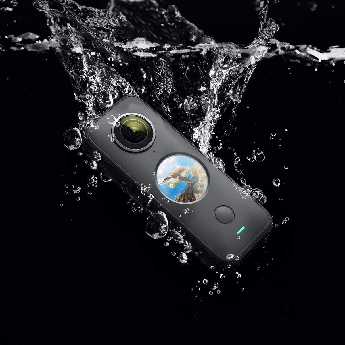 Insta360 ONE X2 touch-screen display for quick framing and review.
