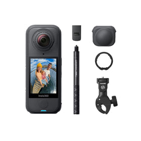 Insta360 X4 Air on-bike multiview captures immersive footage with clarity.