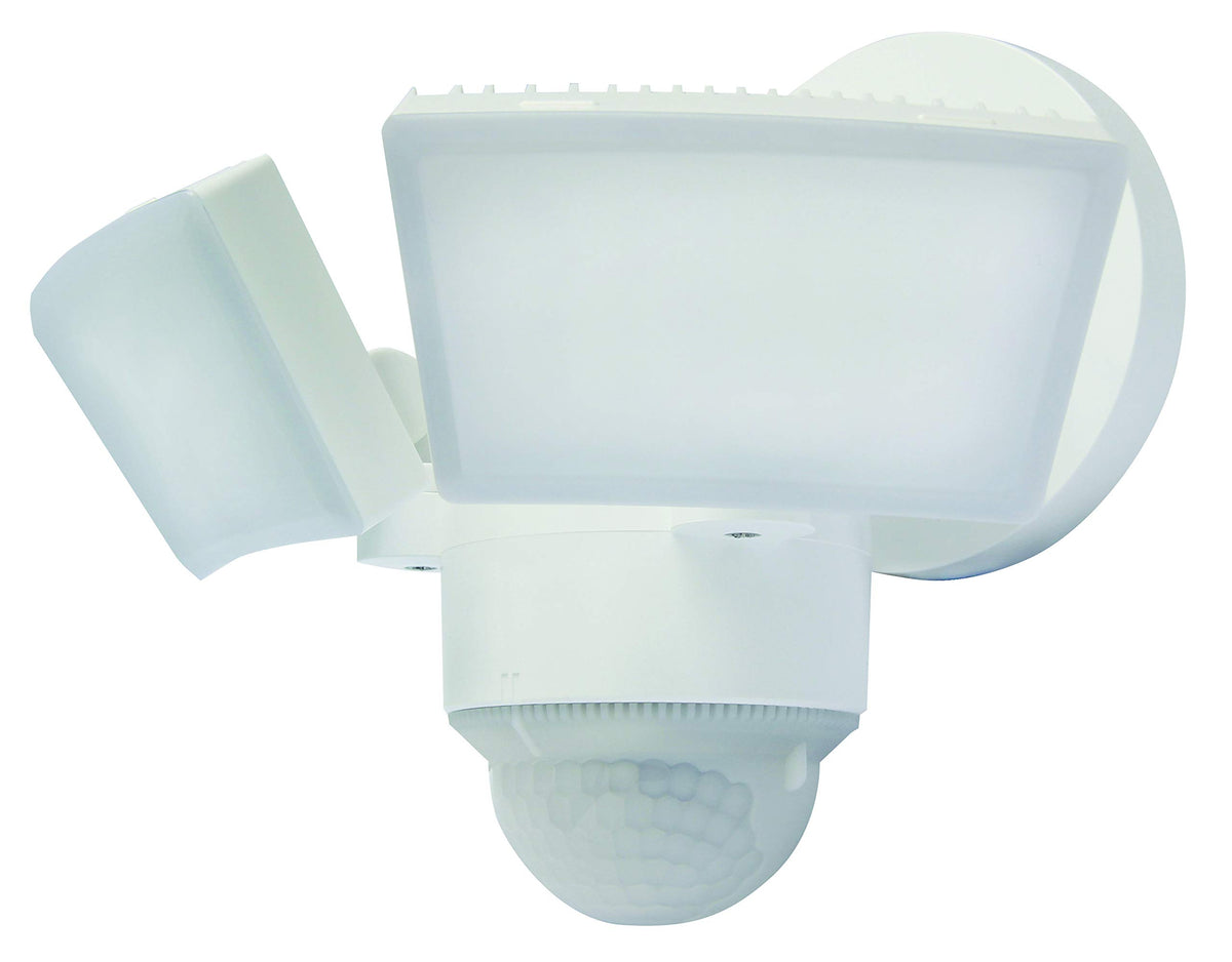IQ America glare-free lens keeps brightness neighbor-friendly.