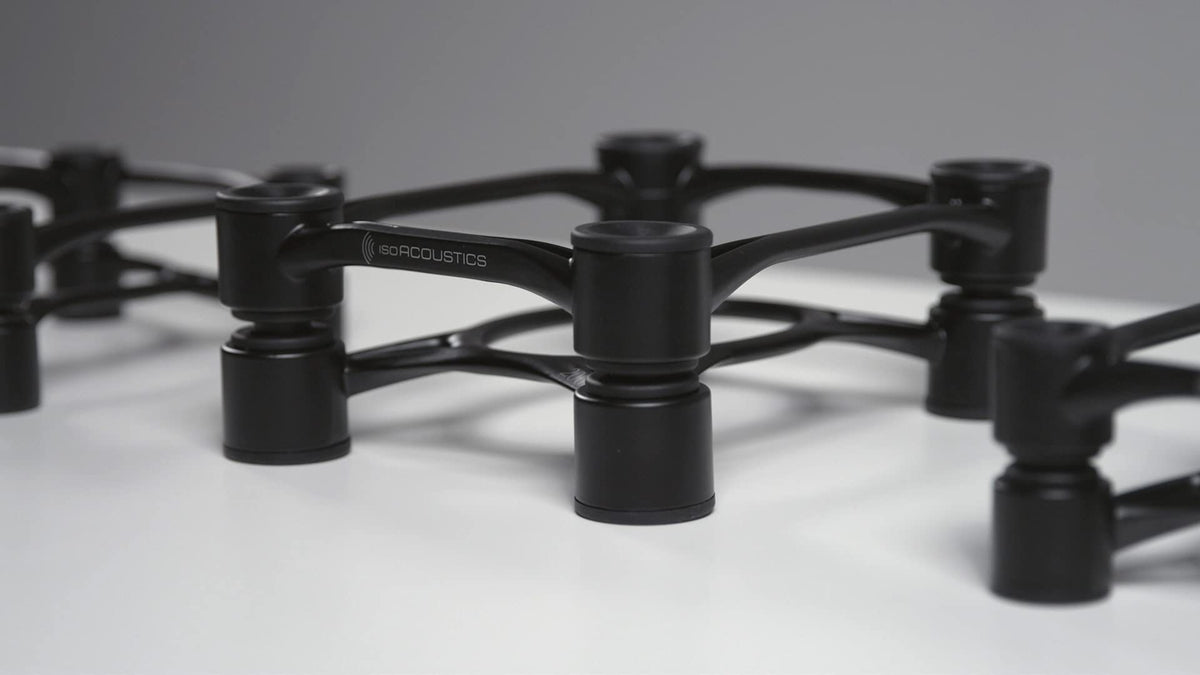 IsoAcoustics Aperta200 base-detail highlights solid, high-load capability.