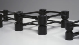 IsoAcoustics Aperta200 base-detail highlights solid, high-load capability.
