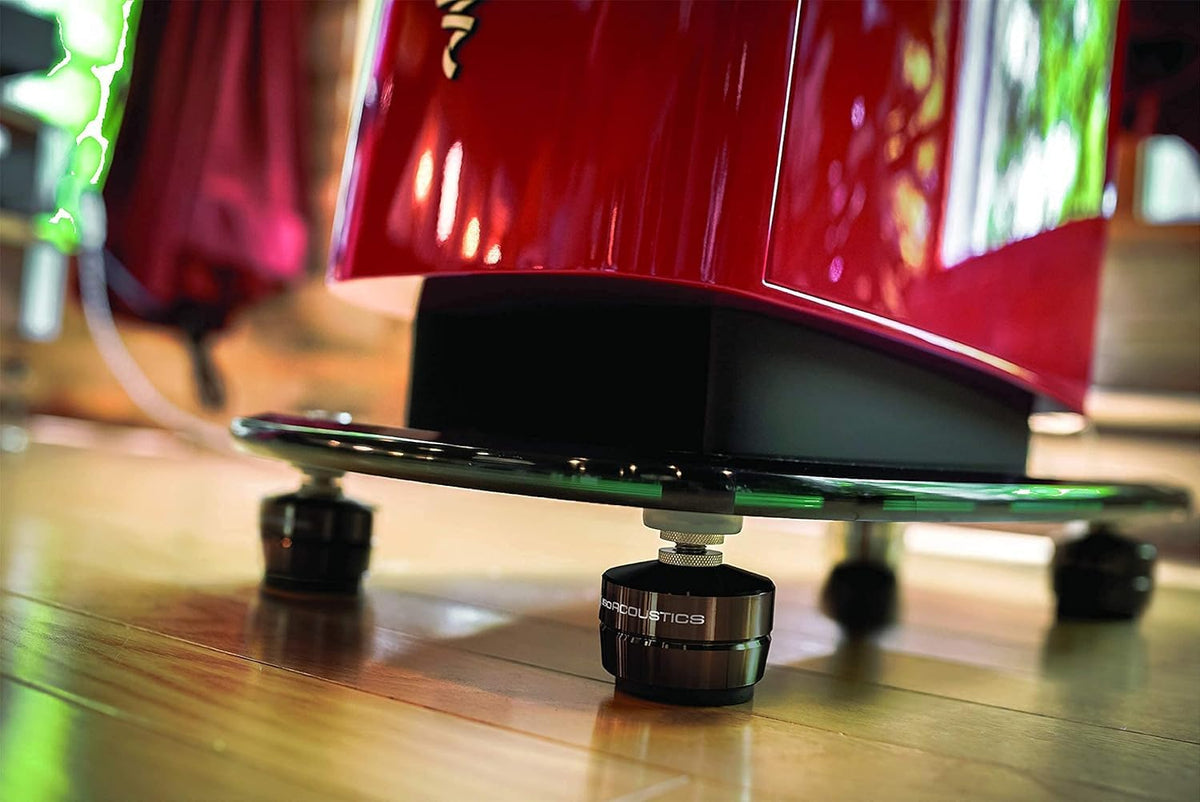 IsoAcoustics Gaia I packaging included ensures safe transit and easy setup.