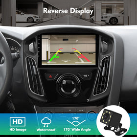 ISUDAR backup camera view aiding parking in Ford Focus