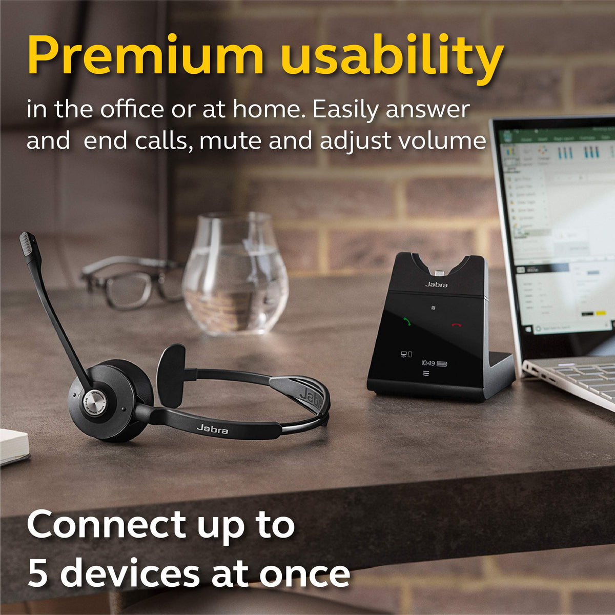 Jabra Engage 75 controls at your fingertips for quick call management.