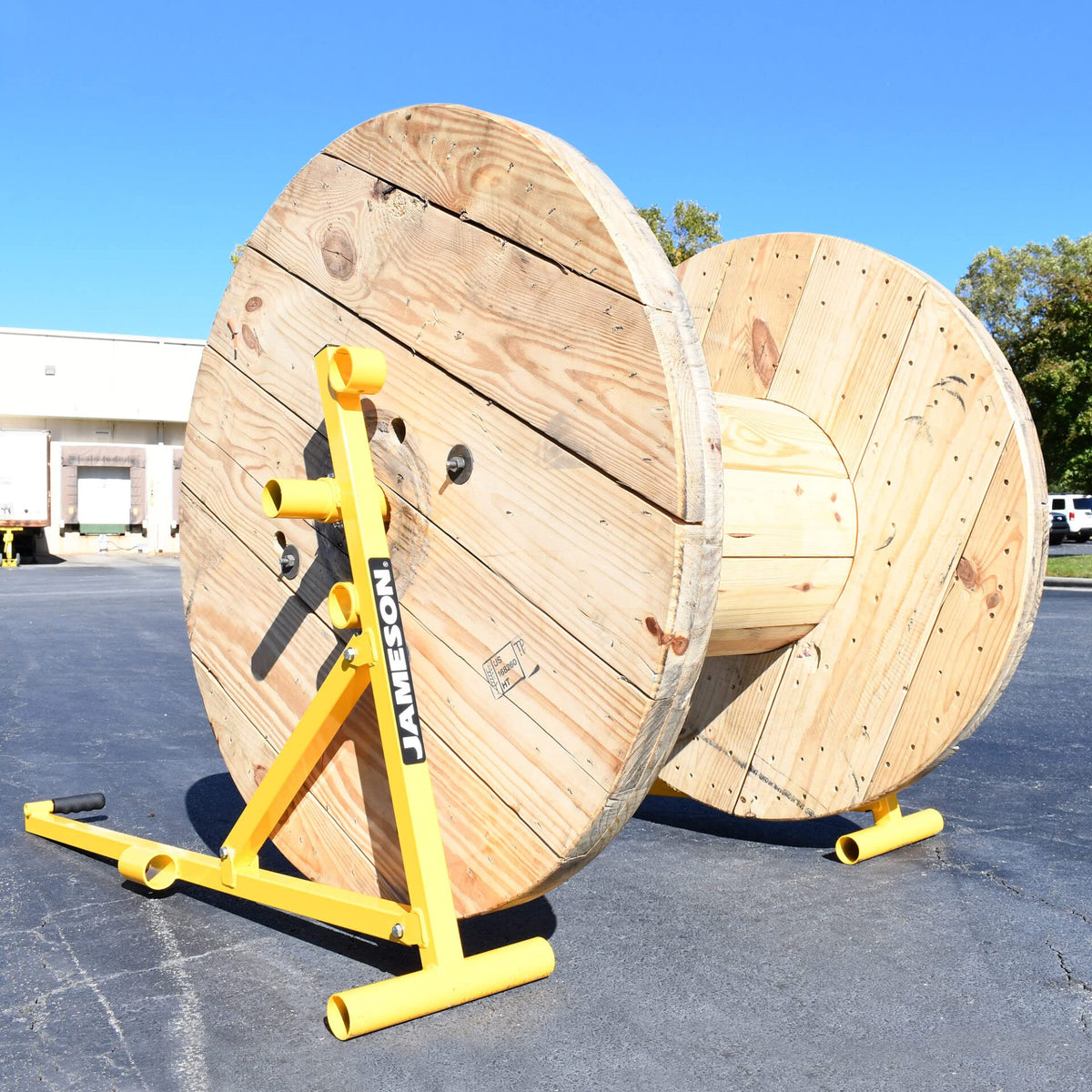Jameson 1,000 lb capacity note, ideal for heavy cable and fiber reels.