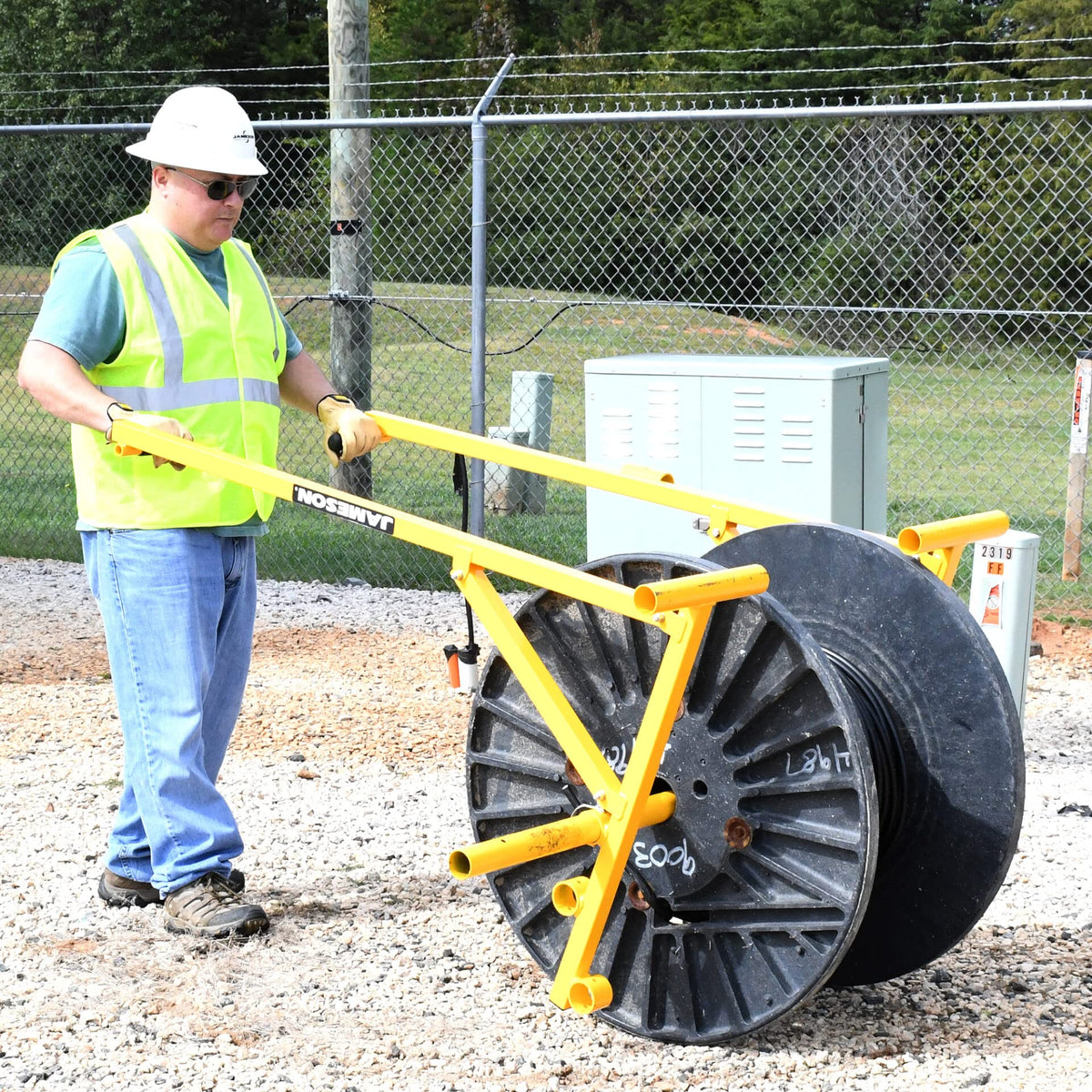 Jameson Heavy Duty Reel Buck capacity graphic demonstrates 54-inch reels compatibility.