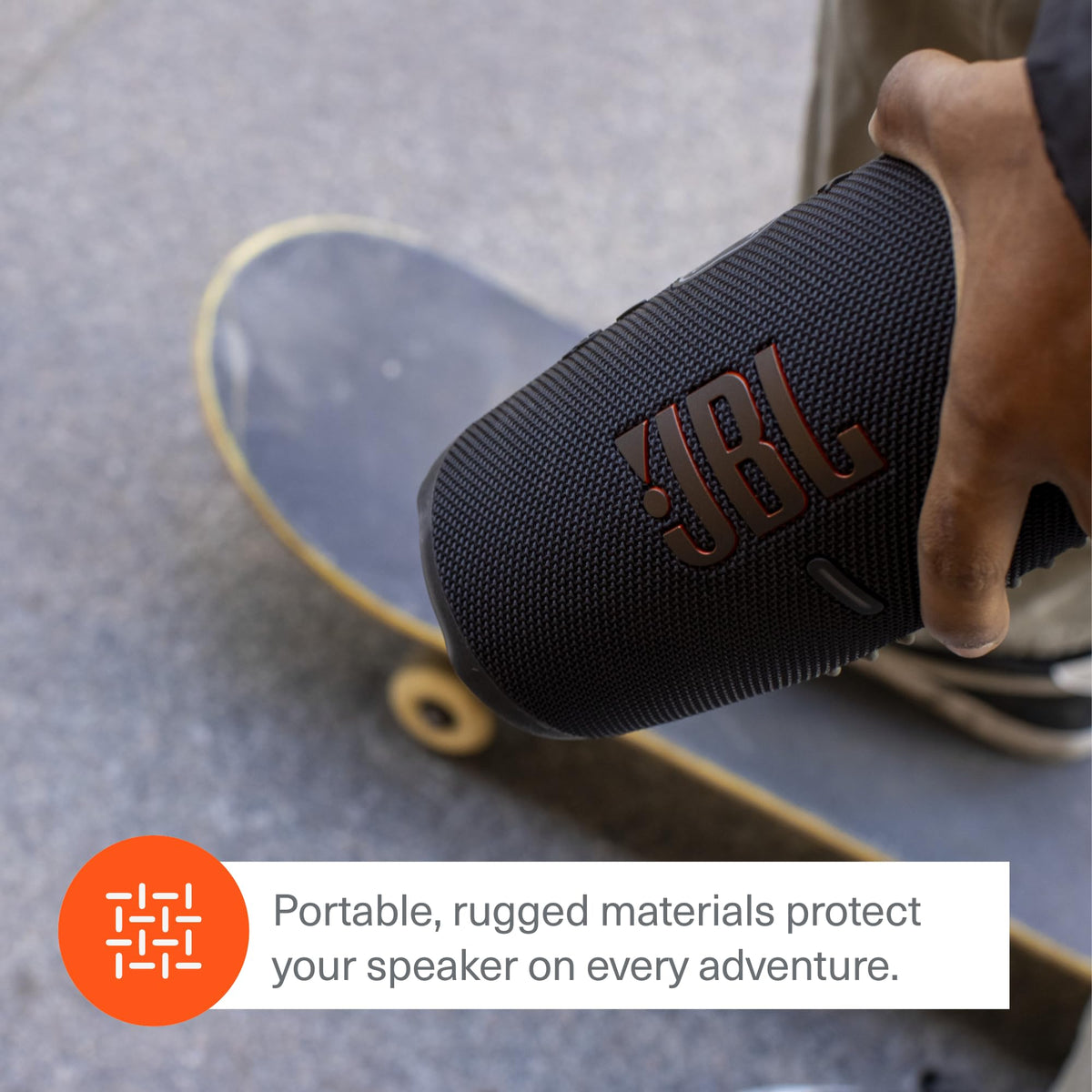 JBL Charge 5 blue Bluetooth pairing and quick setup for instant listening.