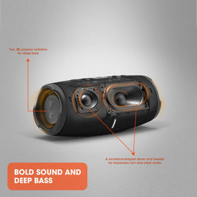 JBL Charge 5 Teal IP67 waterproof and dustproof for versatile outdoor use.