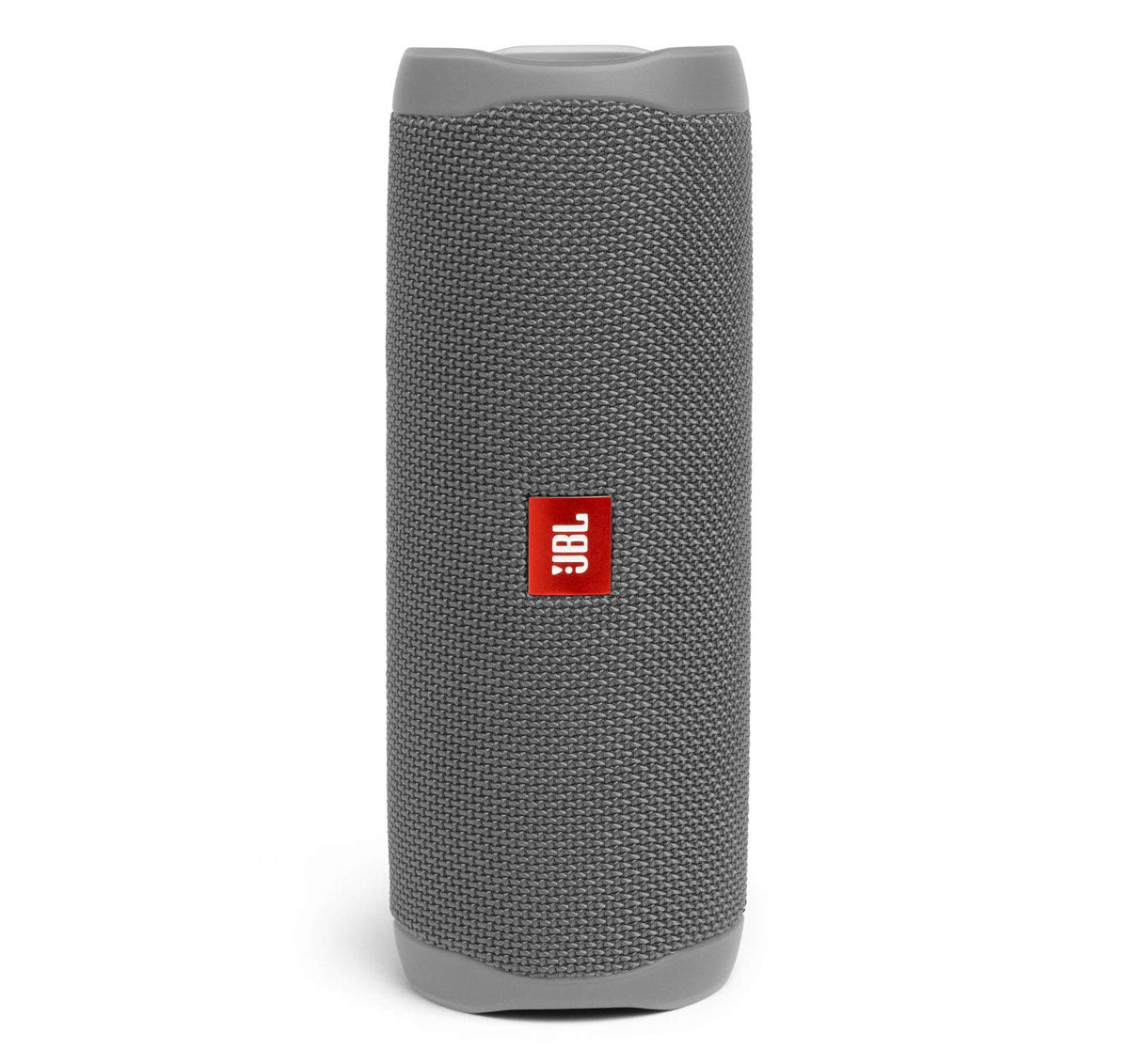 JBL Flip 5 waterproof design with IPX7 protection for poolside listening.
