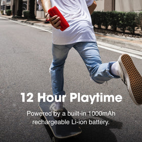 JBL Flip 6 Renewed White waterproof feature, ideal for poolside adventures
