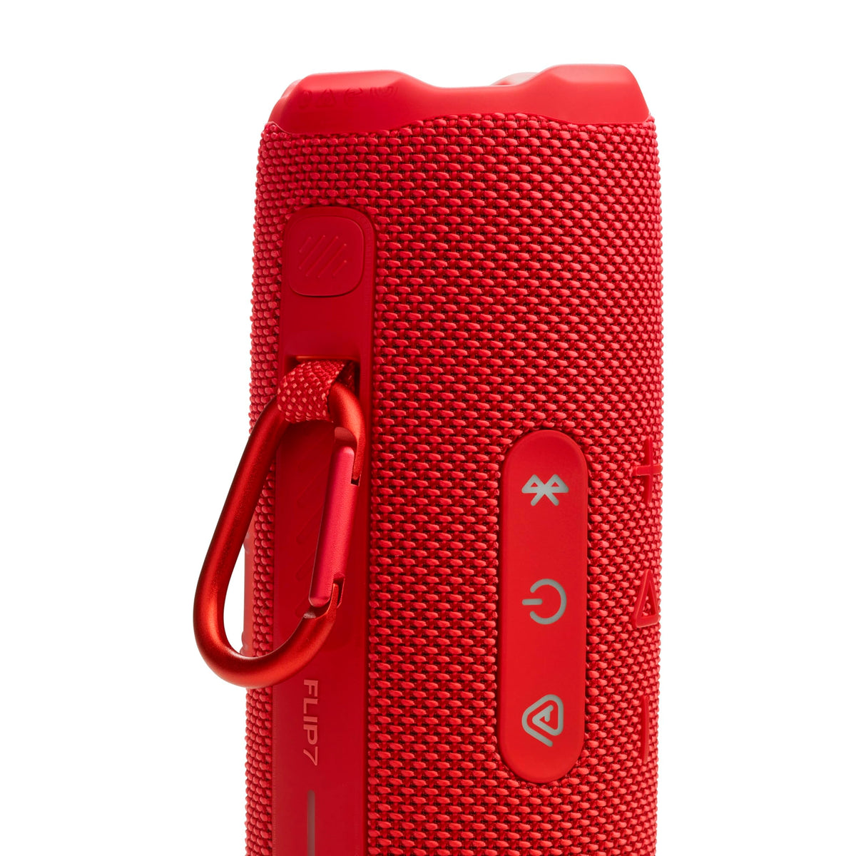 JBL Flip 7 Auracast multi-speaker support to share vibes with friends nearby.