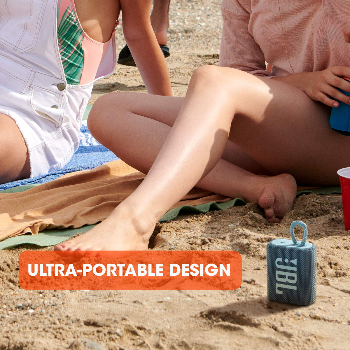 JBL Go 3 fabric texture close-up highlighting durable finish and fashionable look