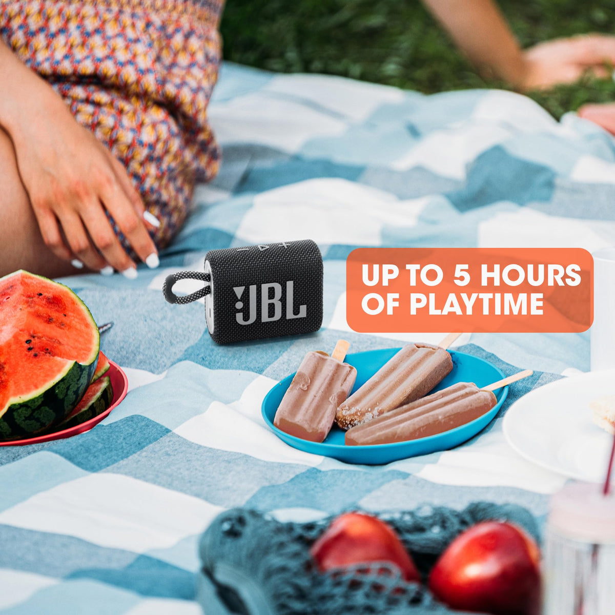 JBL Go 3 under water splash demonstrating IP67 water resistance and reliability
