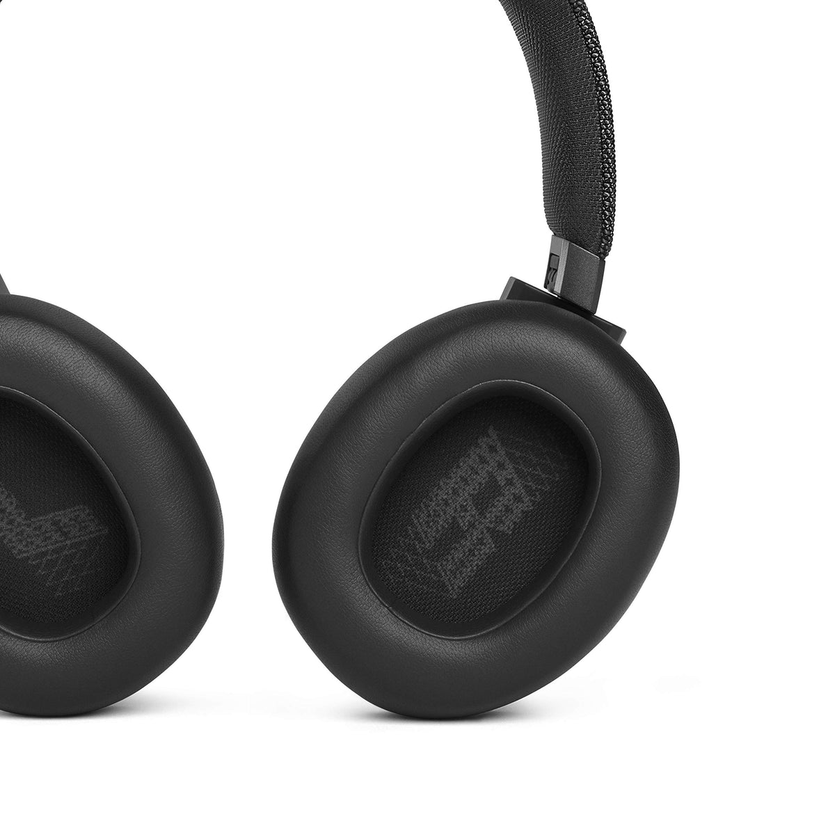 JBL Live 660NC renewed talk-thru for quick conversations
