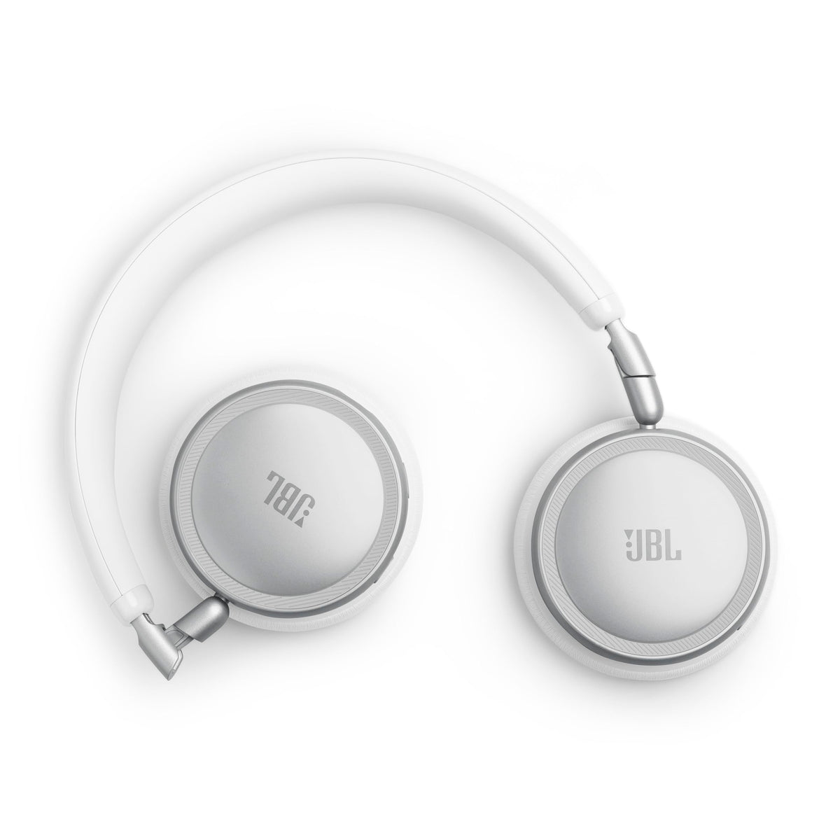 Ergonomic earcups provide soft cushioning for extended listening at home or travel.