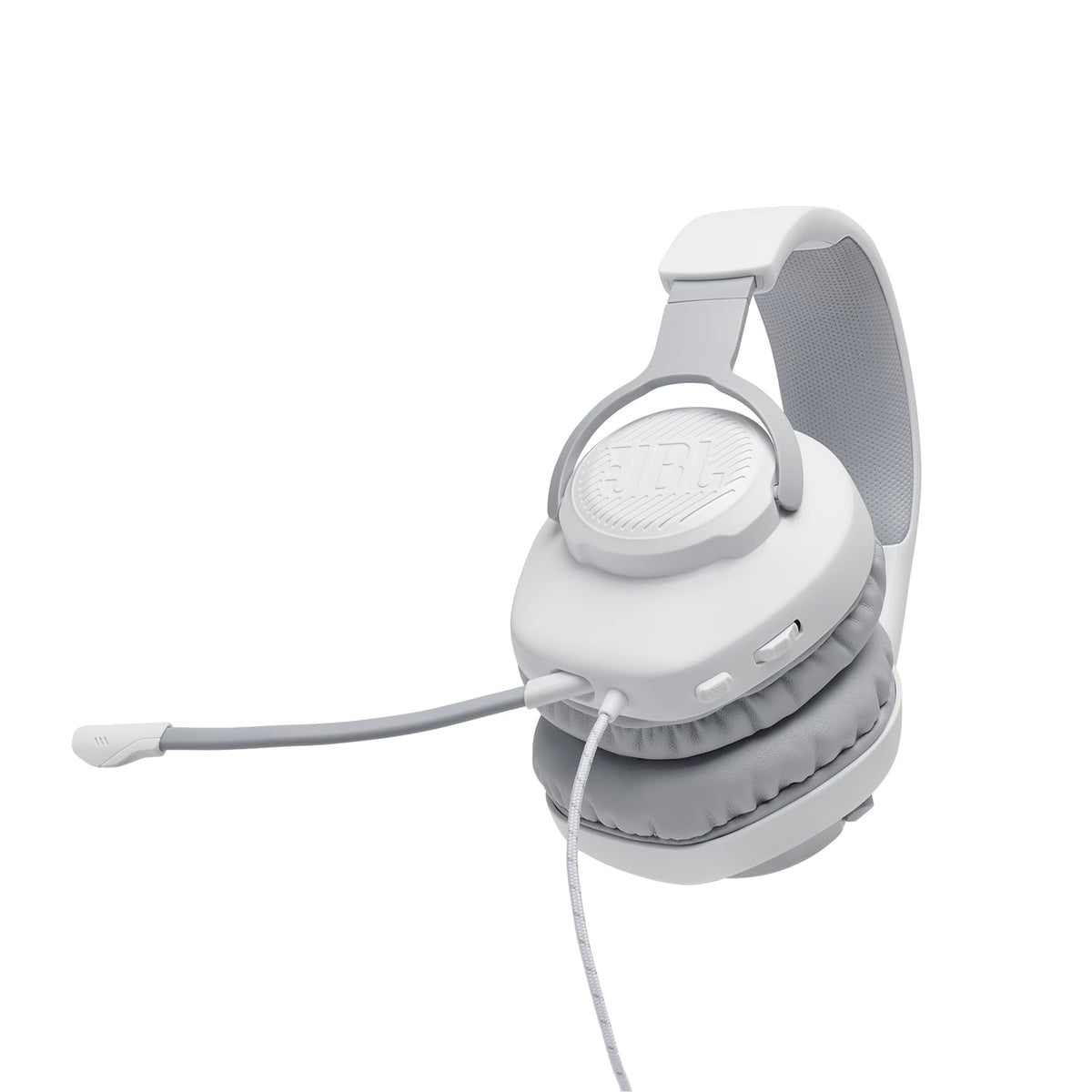 JBL Quantum 100 branding and label close-up showing product authenticity