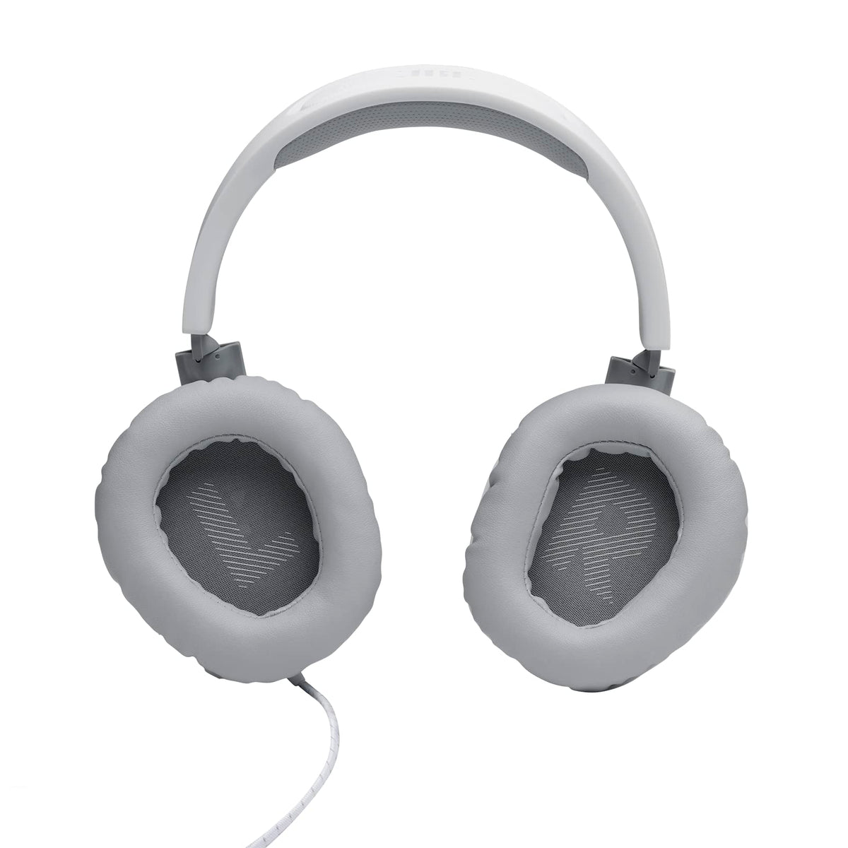 JBL Quantum 100 in a gaming setup demonstrating immersive audio advantage