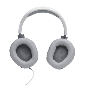 JBL Quantum 100 in a gaming setup demonstrating immersive audio advantage