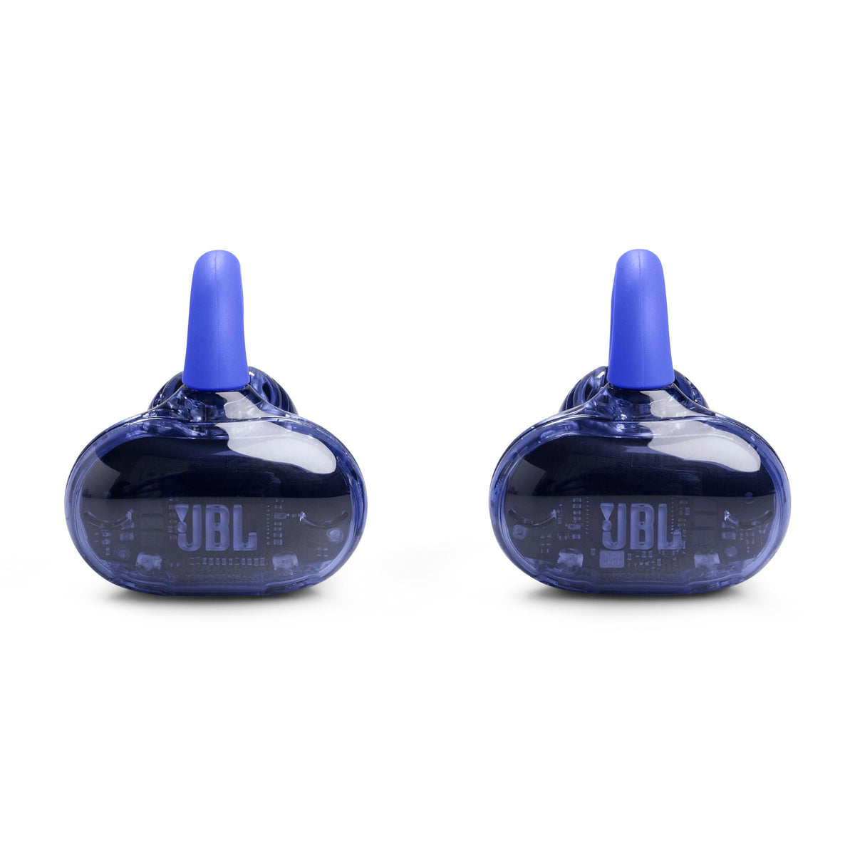 JBL Soundgear Clips case-charging provides multiple full charges on the go.