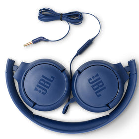 JBL Tune 500 inline remote and mic closeup for easy call and assistant control