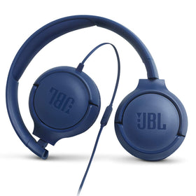 JBL Tune 500 worn by commuter illustrating lightweight comfort and everyday use