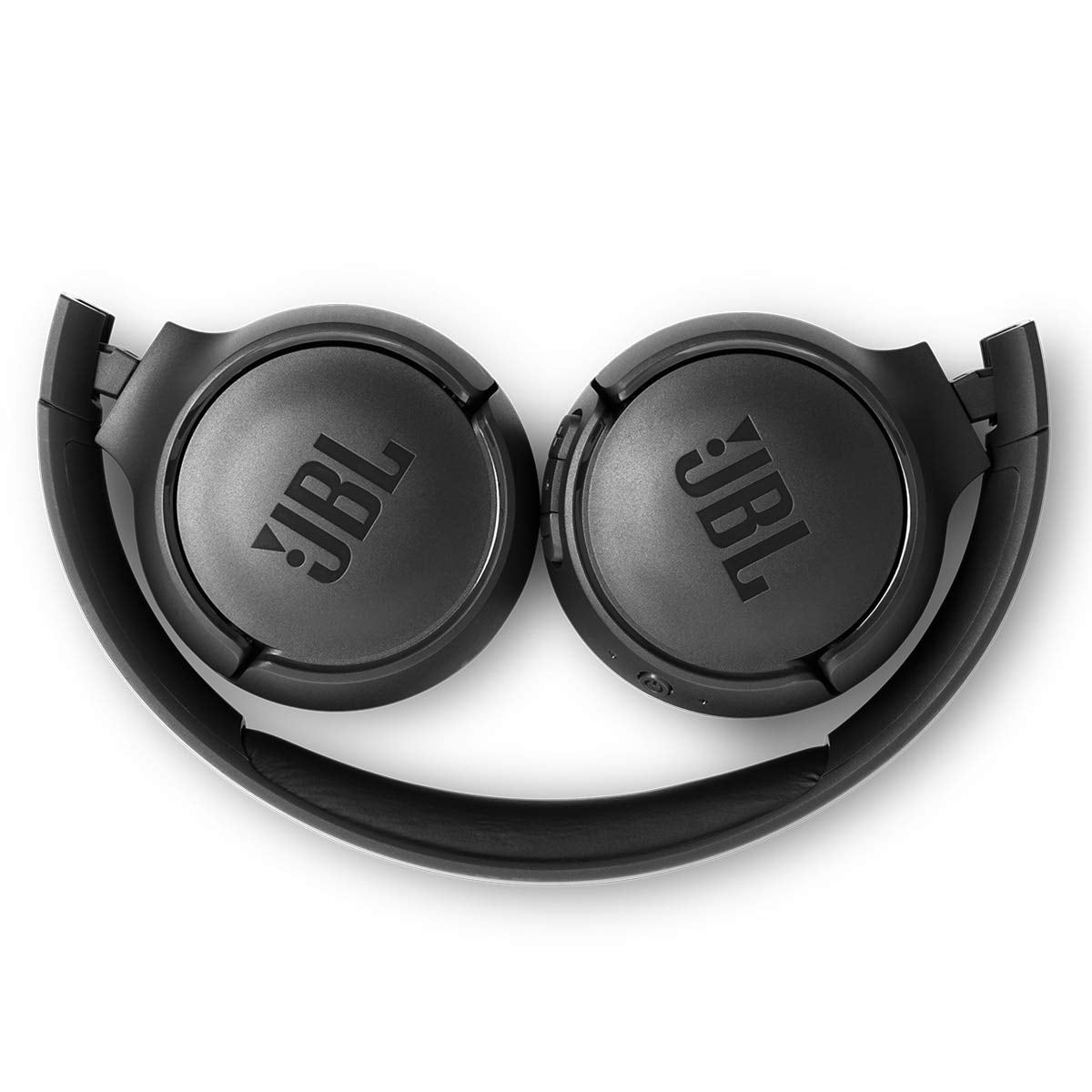 JBL Tune 500BT controls and mic visible for hands-free call convenience