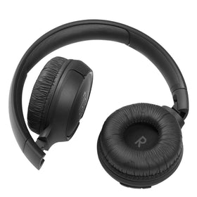 JBL Tune 510BT USB‑C charging port closeup showing fast recharge benefit