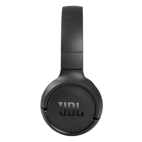 JBL Tune 510BT paired with smartphone showing multipoint use benefit