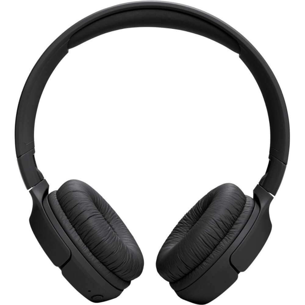 JBL Tune 520BT next to smartphone illustrating wireless Bluetooth 5.3 pairing