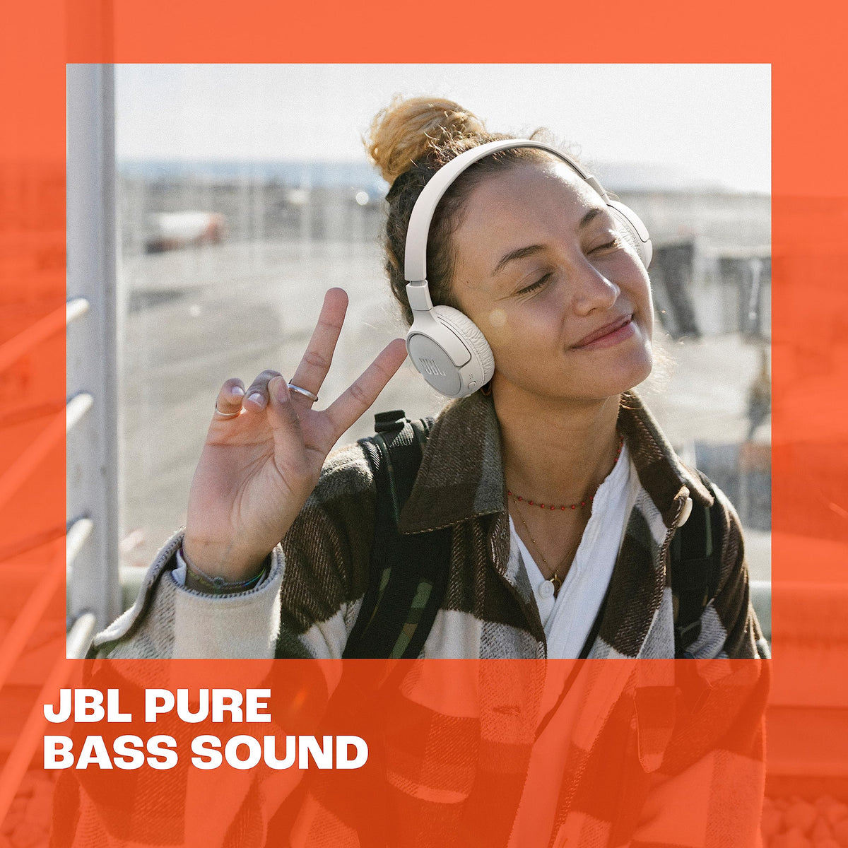 JBL Tune 670NC app-based EQ customization tailors sound to your content.