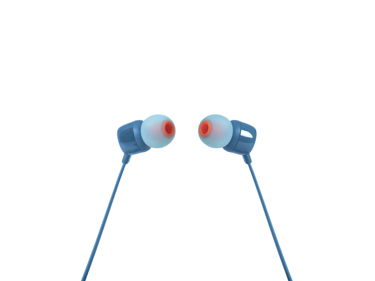 JBL Tune110 one-button remote close-up demonstrates simple control for playback and calls