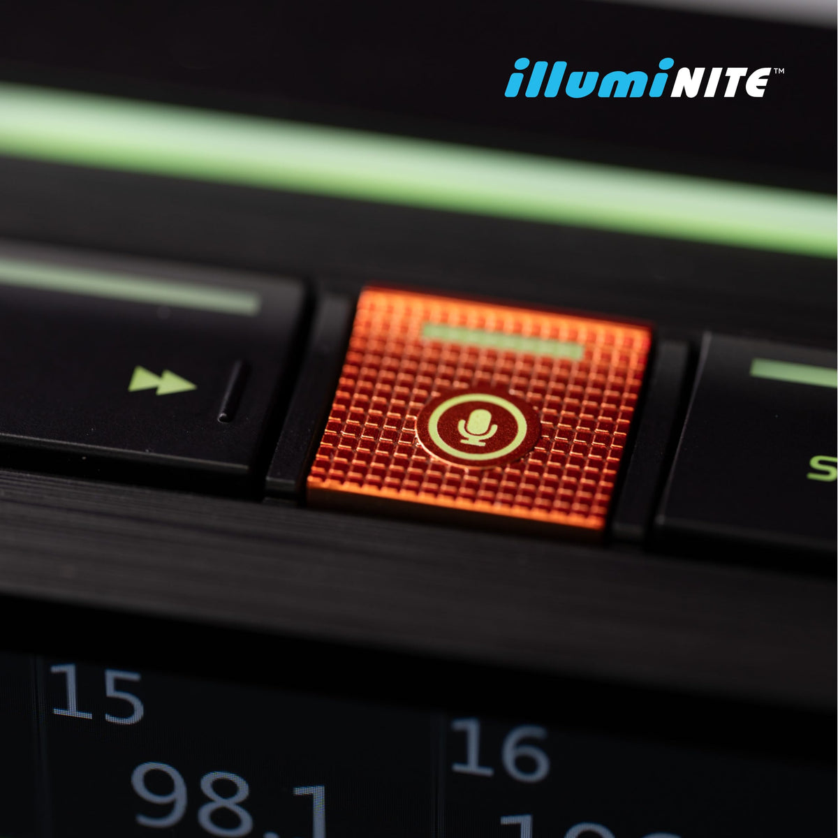 Jensen J5UP7 doubles as a versatile dash integration solution for most vehicles