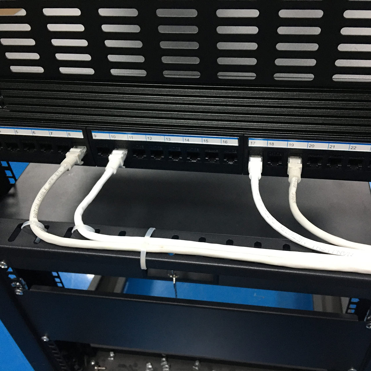 JINGCHENGMEI adjustable depth enables custom cable routing