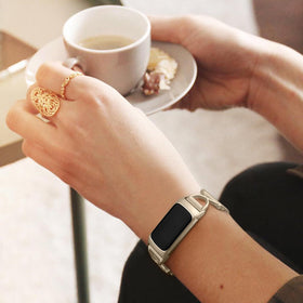 JKD compatibility shot — works with Fitbit Charge 5 and 6