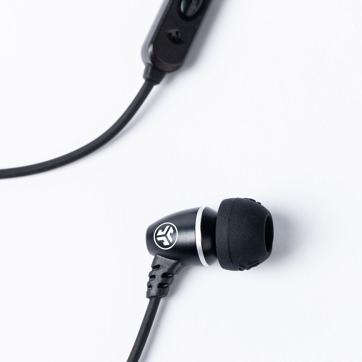 JLab JBuds J6MS feather-soft cushions offer a custom fit