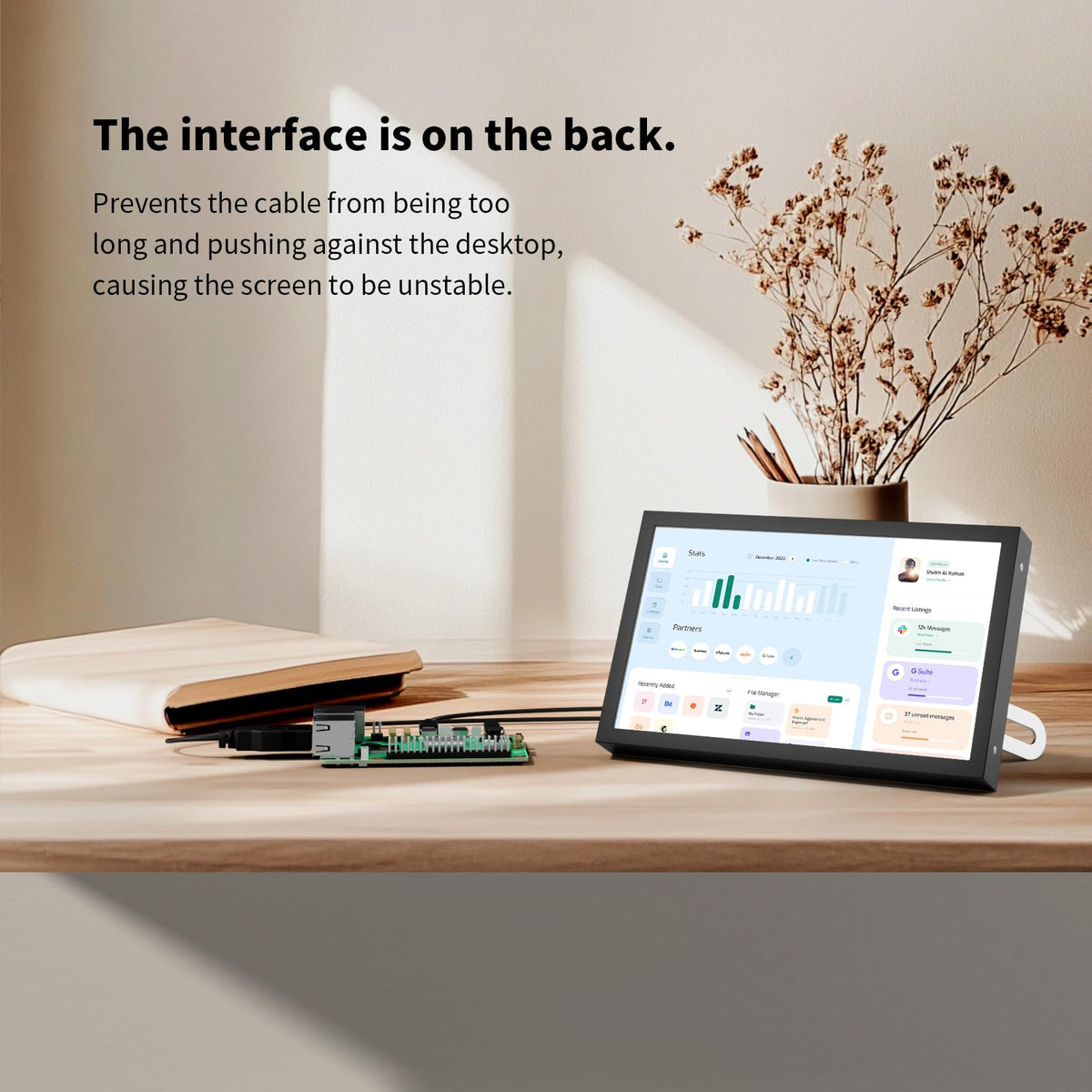 JUN-ELECTRON connected to Raspberry Pi showing portable project use advantage