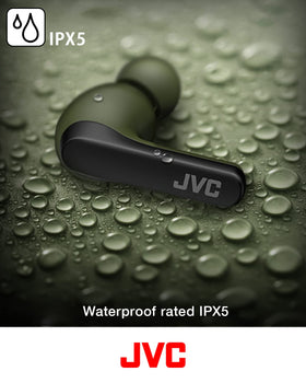 JVC RIPTIDZ earbuds used during running, showcases IPX5 splash resistance benefit