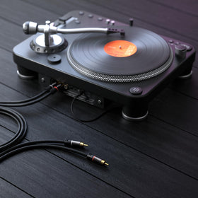 KabelDirekt CableDirect double shielding minimizes interference for cleaner sound
