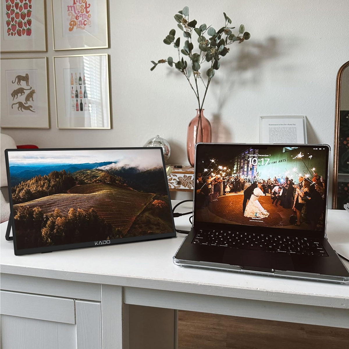 Kado built-in speakers delivering clear multimedia audio